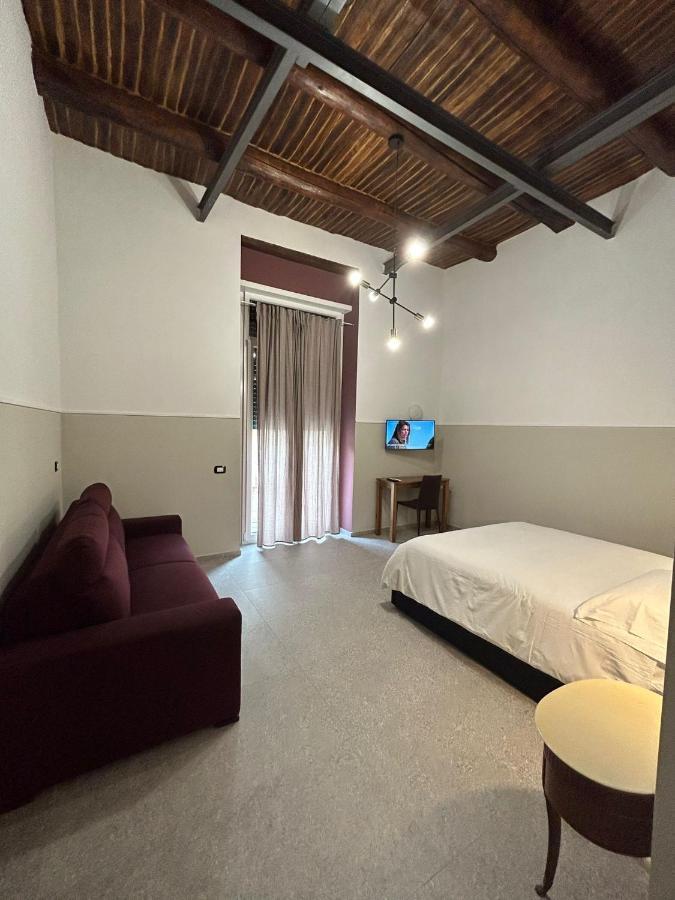 Bed & Breakfast La Del Centro Storico Napoli