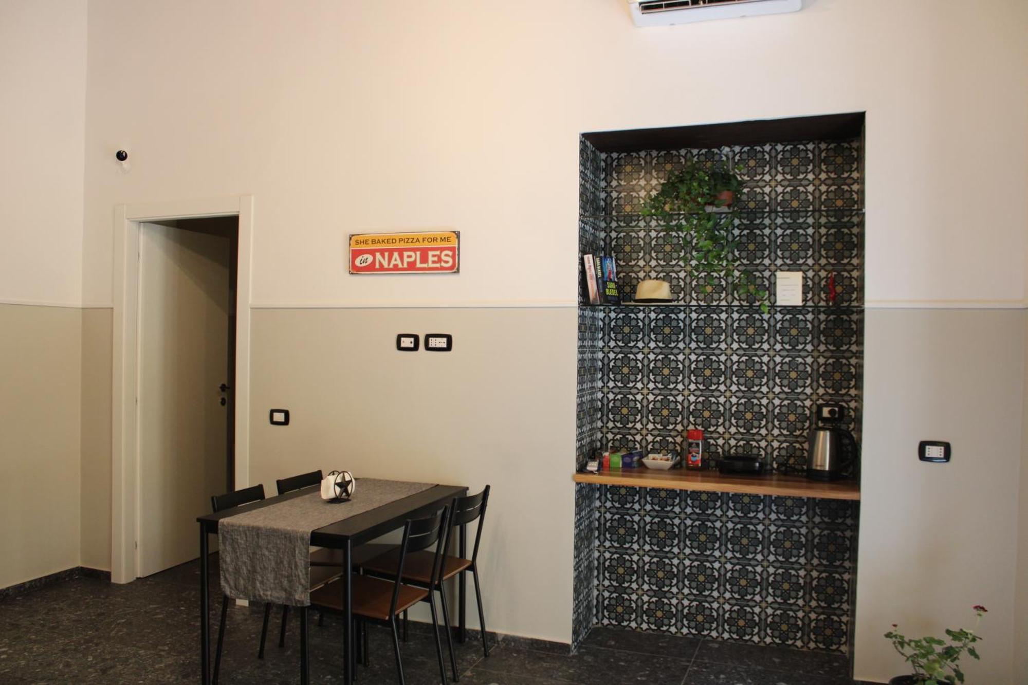 La Del Centro Storico Bed & Breakfast Napoli